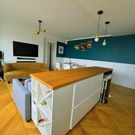 Beautiful Family Center 2br - 6p *