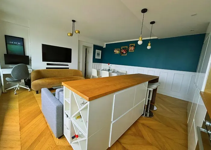 Beautiful Family Center 2br - 6p *
